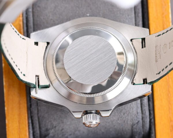 ROLEX SUBMARINER - Image 2