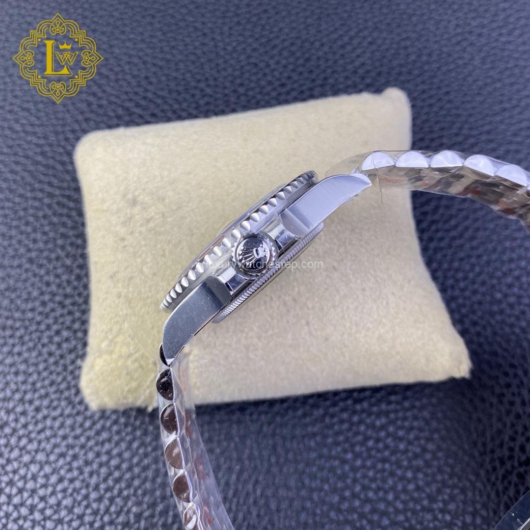 Rolex GMT-Master II Pepsi Jubilee - 126710 Replica