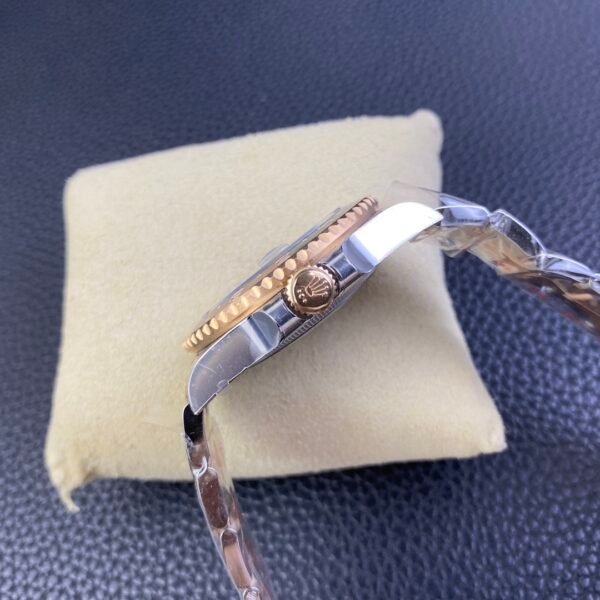 Rolex GMT-Master II Root Beer Rose Gold - 126711CHNR Replica