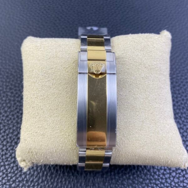 Rolex Submariner Two-Tone Bluesy Date - 116613LB Replica