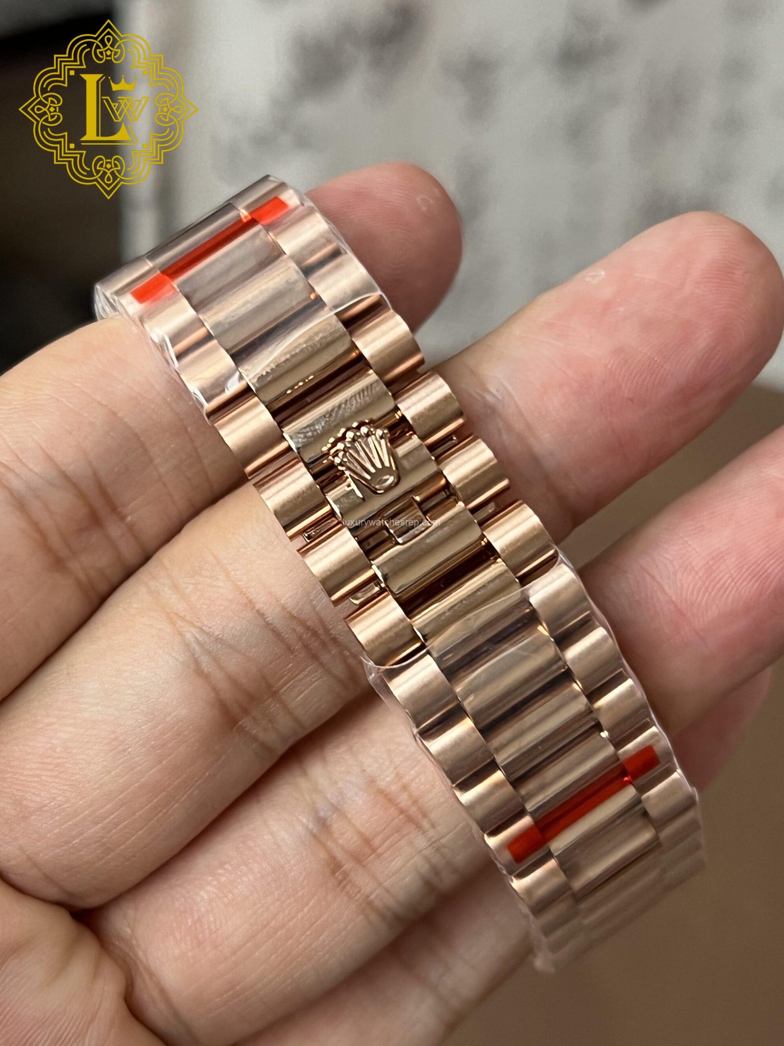 Rolex Day-Date 18k Everose Gold Olive Green Dial 60th Anniversary - M228235-0025 Replica