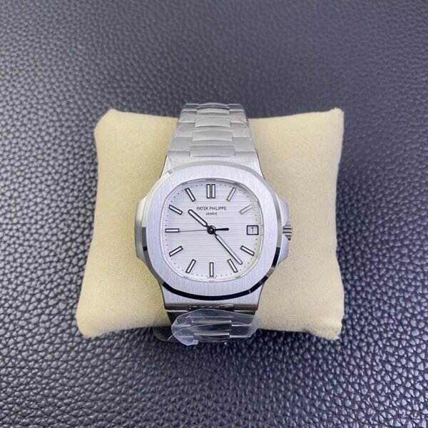 Patek Philippe Nautilus White Dial - 5711/1A Replica