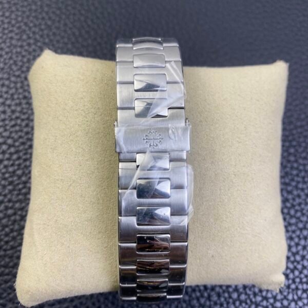 Patek Philippe Nautilus White Dial - 5711/1A Replica
