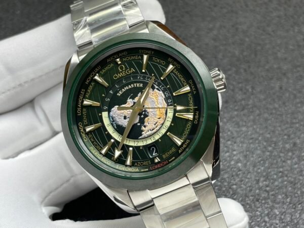 OMEGA Seamaster Acqua Terra 150 m Worldtimer 220.32.43.22.10.001 Replica