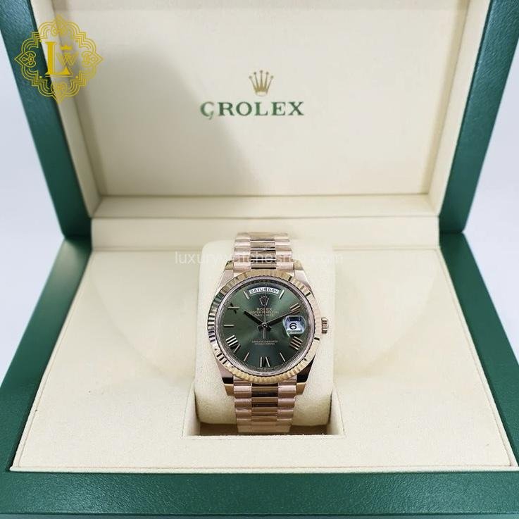Rolex Day-Date 18k Everose Gold Olive Green Dial 60th Anniversary - M228235-0025 Replica