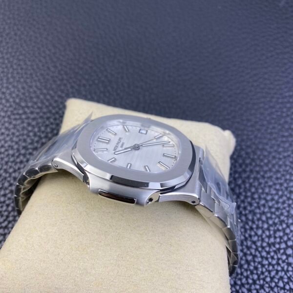 Patek Philippe Nautilus White Dial - 5711/1A Replica