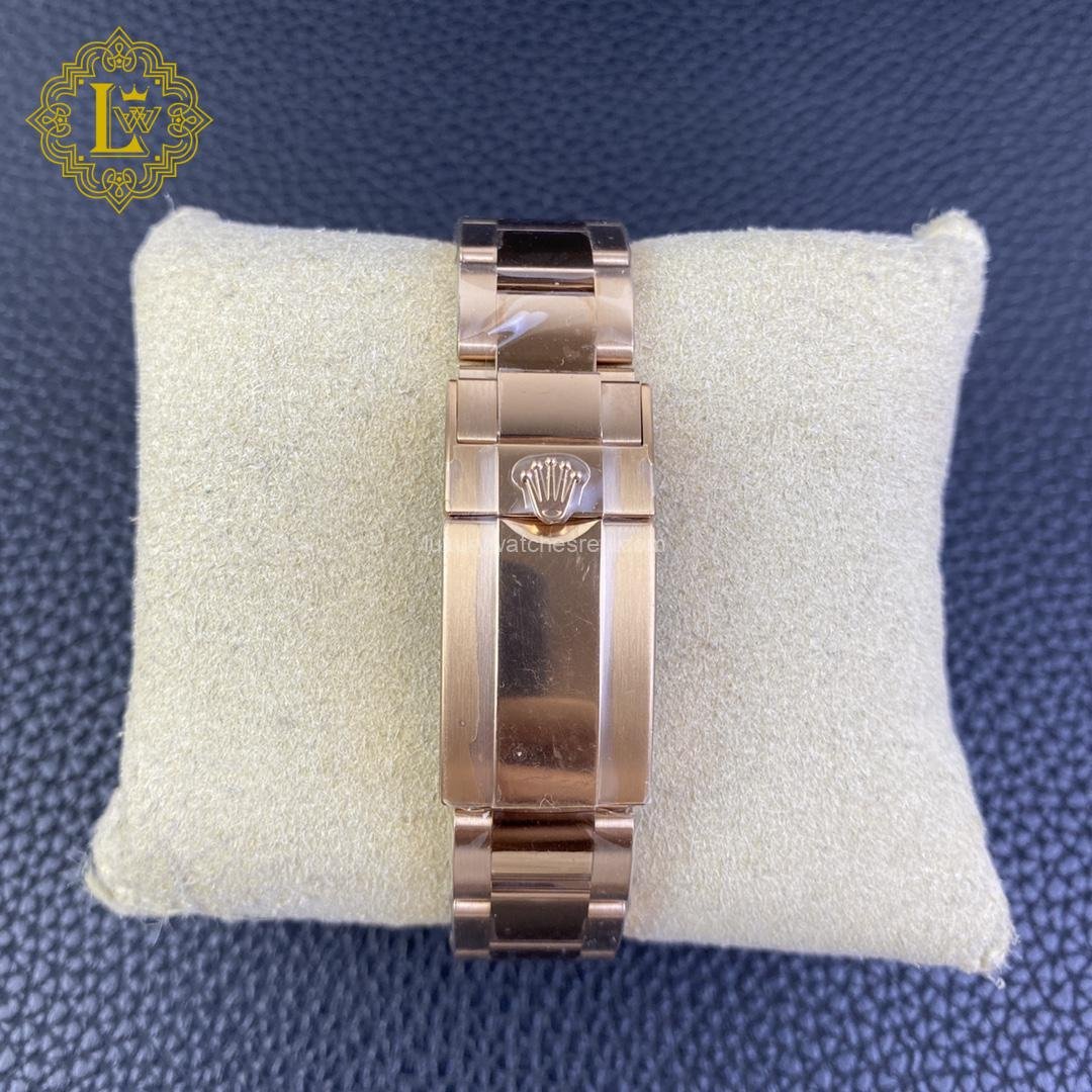 Rolex Daytona Cosmograph Rose Gold Black Dial - 116505 Replica