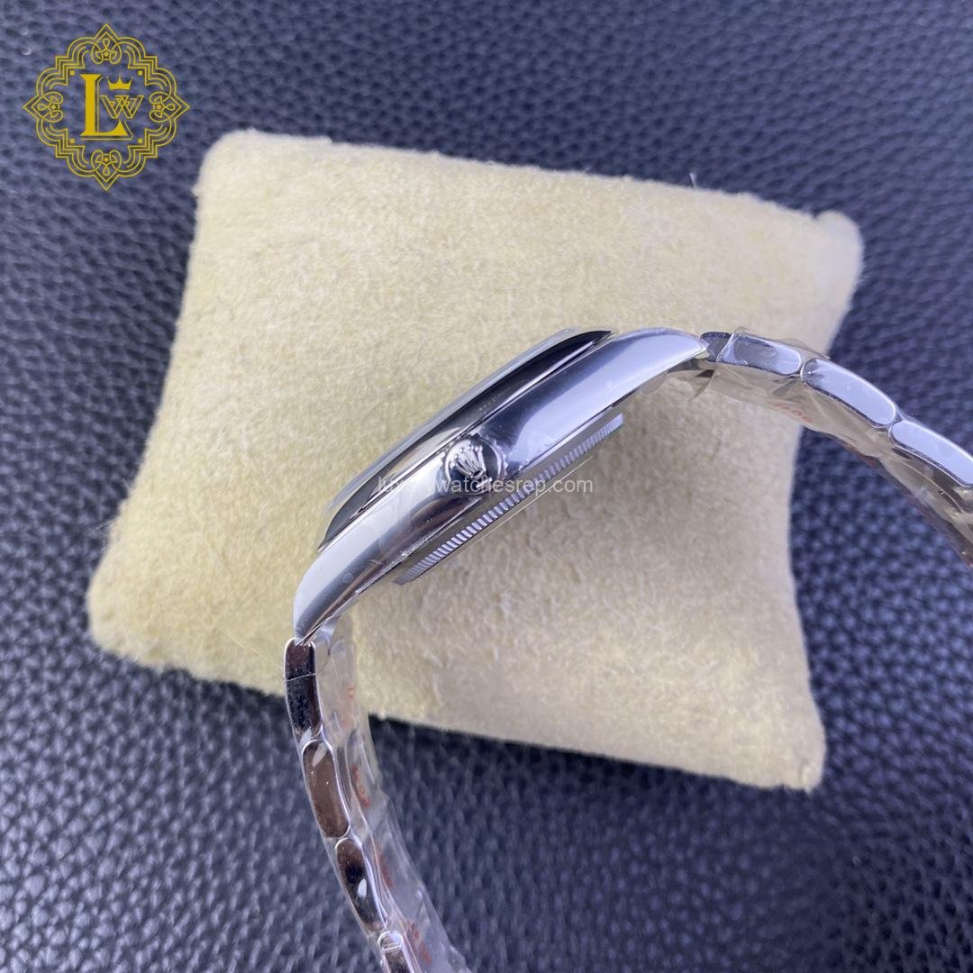 Rolex Oyster Perpetual Turquoise Blue Dial Replica