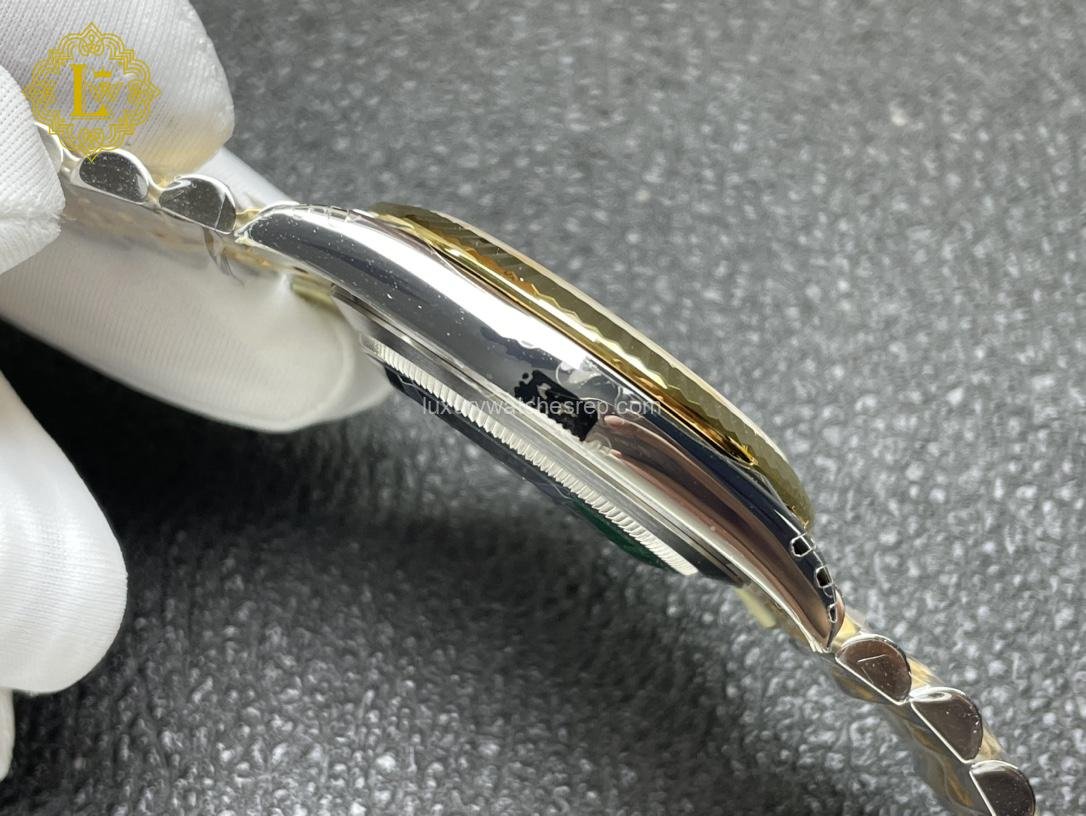 Rolex Datejust UNWORN Datejust 2-Tone Jubilee Champagne Index Dial-126333 replica