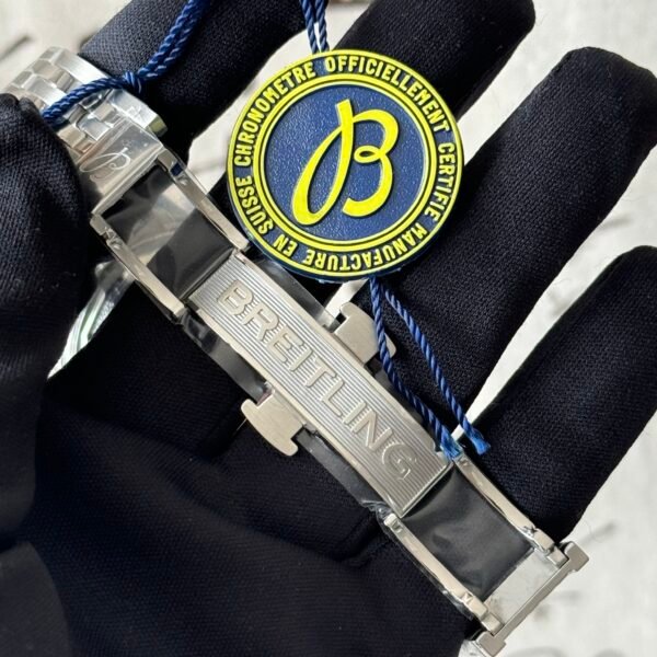 Breitling Navitimer 1 B01 Chronograph Black Eye Blue Dial AB0138241C1A1 Replica
